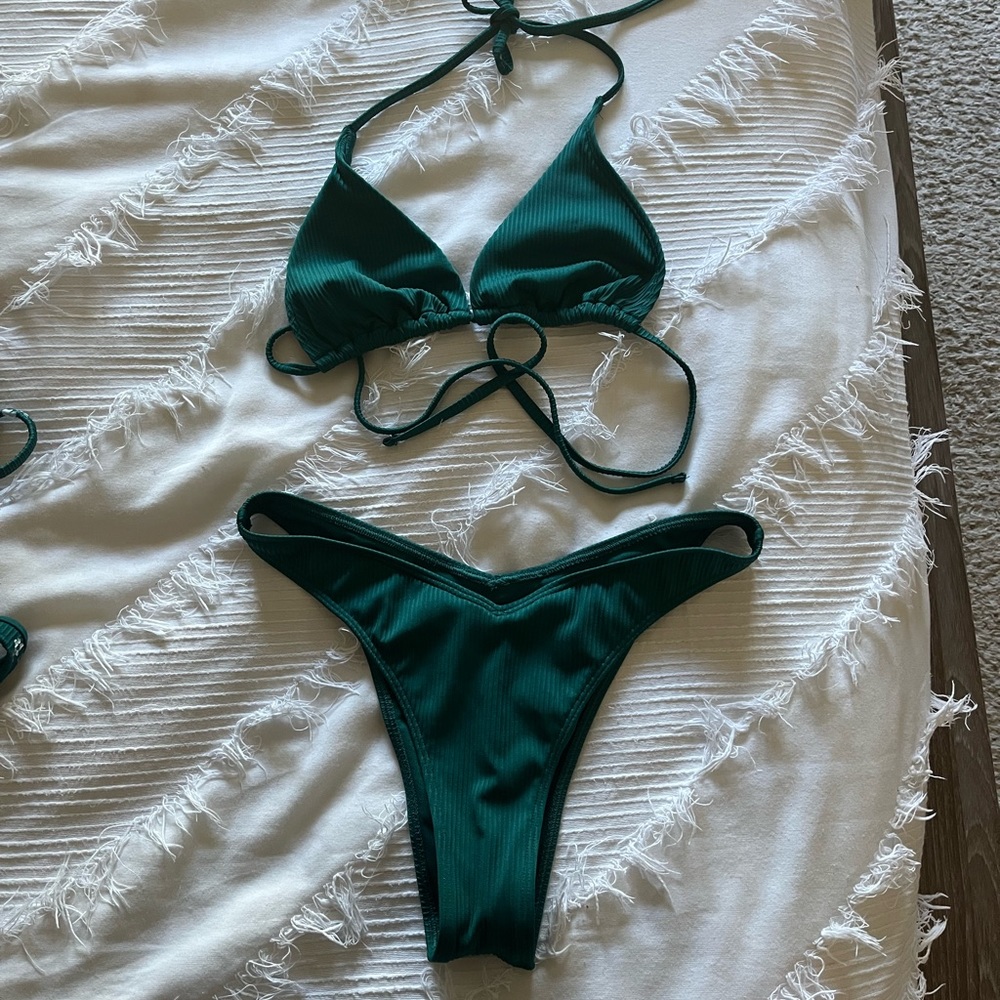 Swim suit set